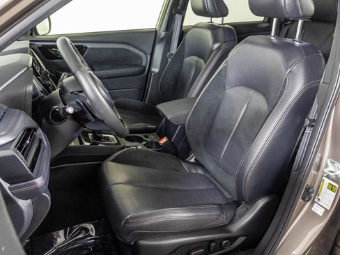 Used 2025 Subaru Forester Touring w/ Popular Package - Touring image 26