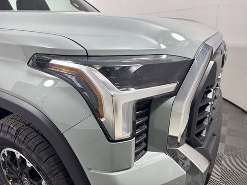 New 2026 Toyota Tundra SR5 AWD/4WD image 12
