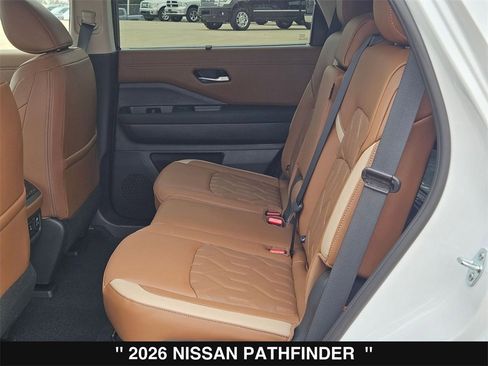 New 2026 Nissan Pathfinder Platinum image 17