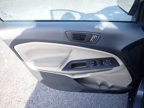 Used 2021 Ford EcoSport S image 19