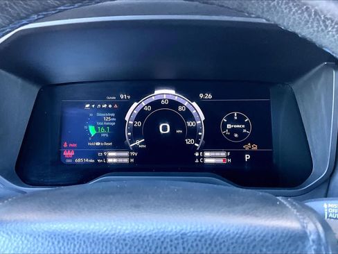 Used 2023 Toyota Tundra Platinum AWD/4WD image 26