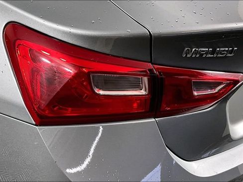Used 2024 Chevrolet Malibu LT FWD image 21