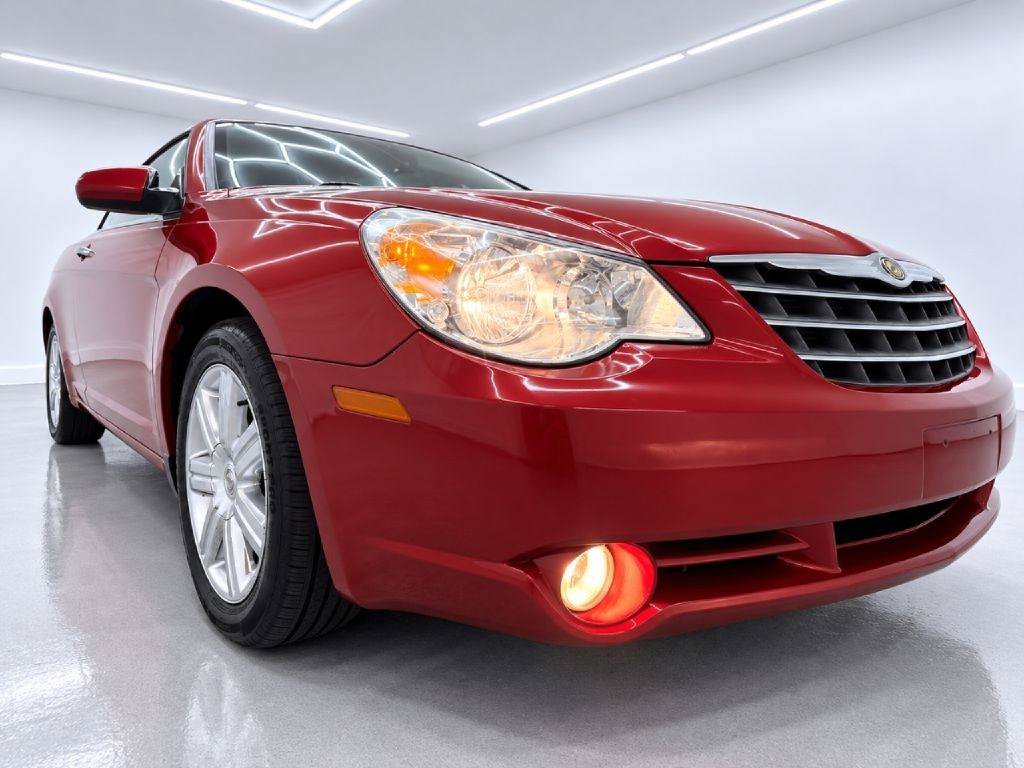 Used 2010 Chrysler Sebring Limited FWD image 35