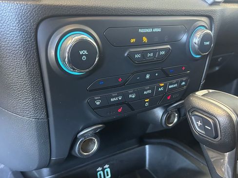 Certified 2019 Ford Ranger XLT w/ Equipment Group 302A Luxury image 39