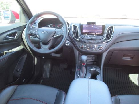 Used 2023 Chevrolet Equinox RS w/ RS Leather Package FWD image 14
