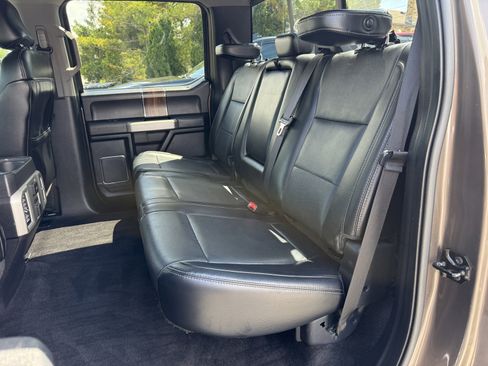 Used 2016 Ford F150 Lariat w/ Equipment Group 502A Luxury AWD/4WD image 22