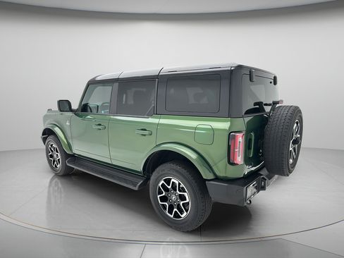 Used 2025 Ford Bronco Outer Banks AWD/4WD image 4