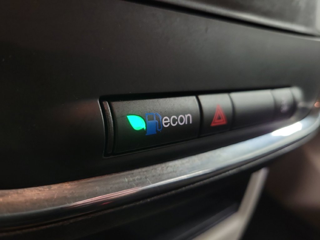 Used 2013 Dodge Grand Caravan American Value Package FWD image 20