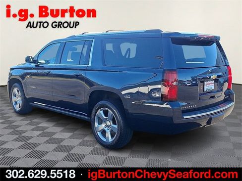 Used 2020 Chevrolet Suburban Premier image 4