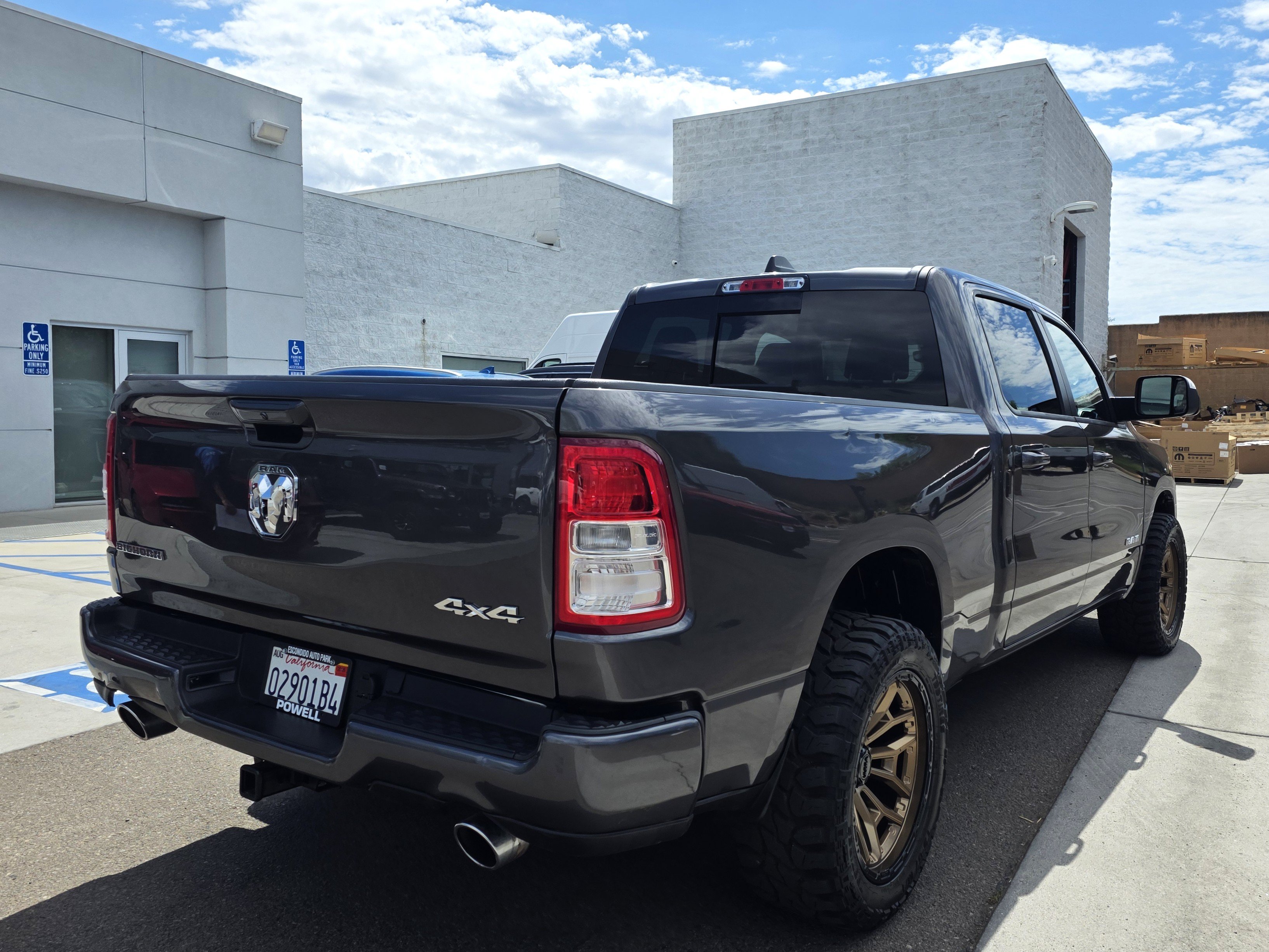 Certified 2024 RAM 1500 Big Horn w/ Trailer Tow Group AWD/4WD image 5
