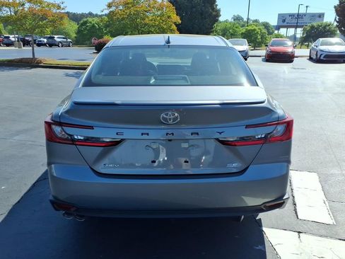 New 2026 Toyota Camry SE FWD image 4