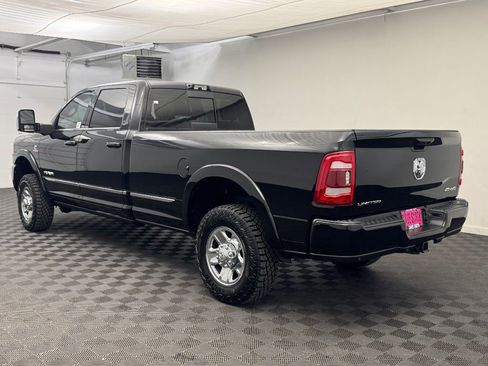 Used 2024 RAM 3500 Limited image 3