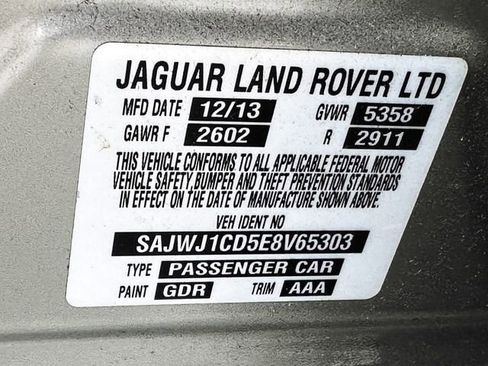 Used 2014 Jaguar XJ AWD image 40