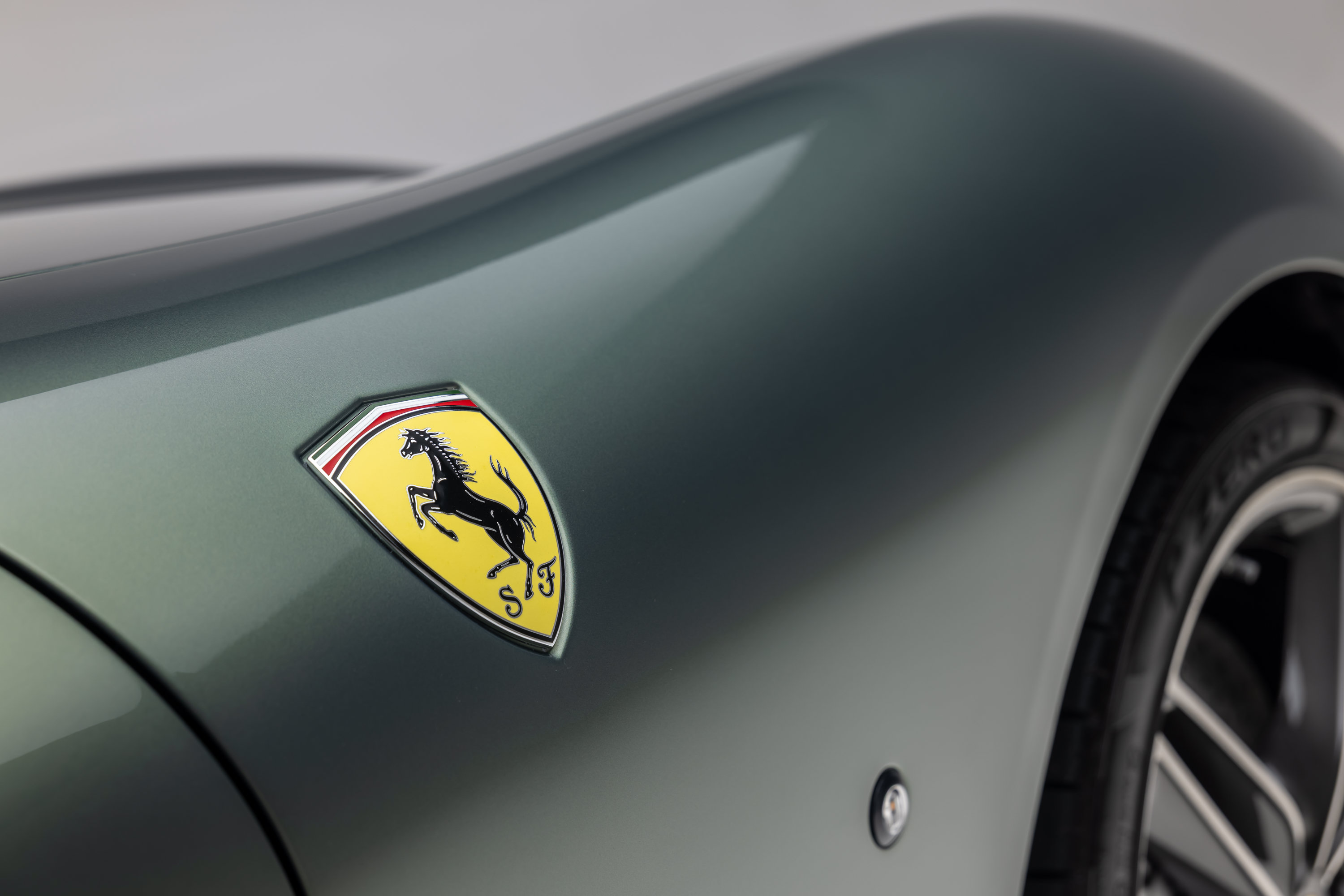 Certified 2026 Ferrari Roma Spider RWD image 28
