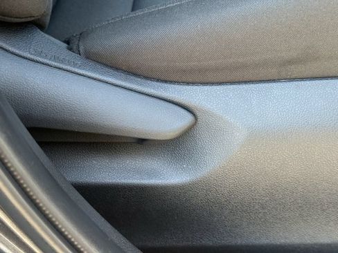 Used 2025 Toyota RAV4 XLE FWD image 29