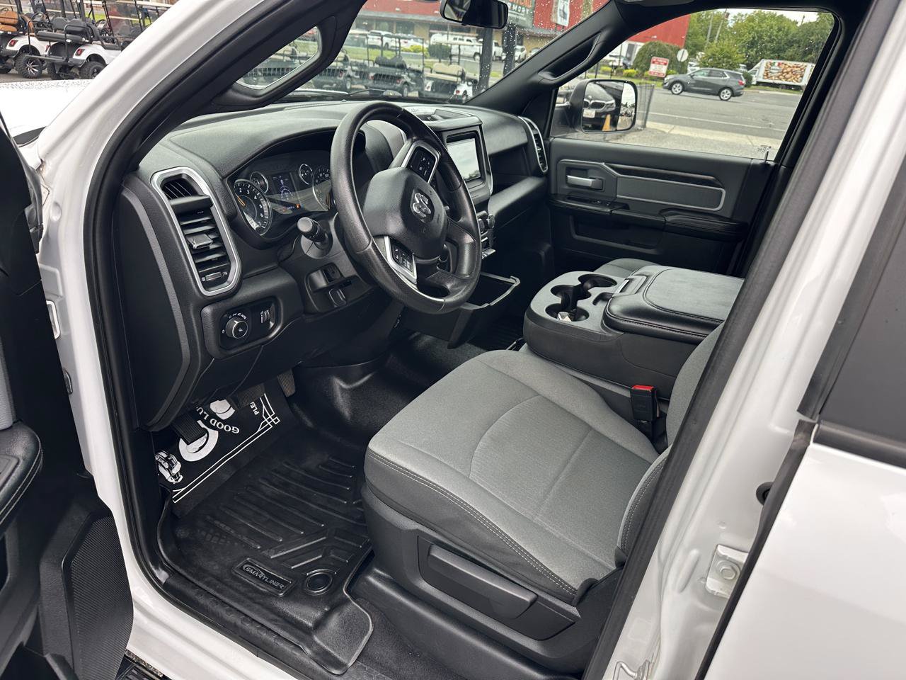 Used 2021 RAM 2500 Big Horn AWD/4WD image 9