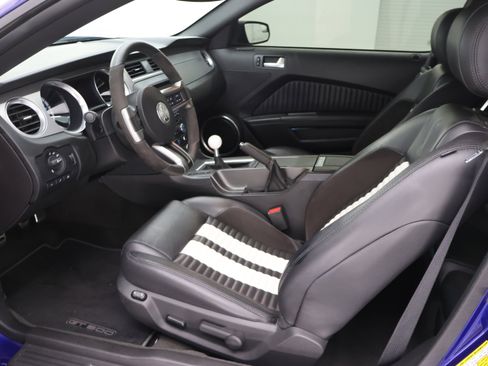 Used 2013 Ford Mustang Shelby GT500 RWD image 8