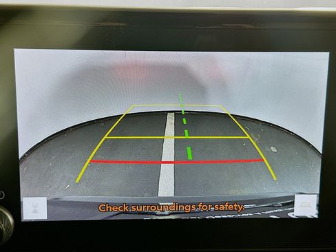 Used 2025 Toyota RAV4 XLE Premium image 23