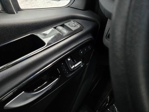 Used 2021 Mercedes-Benz Sprinter 2500 image 38