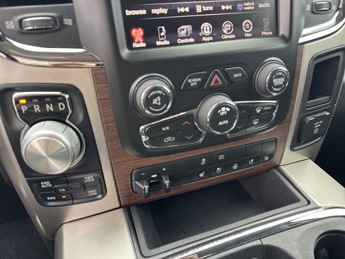 Used 2016 RAM 1500 Laramie w/ Convenience Group image 34