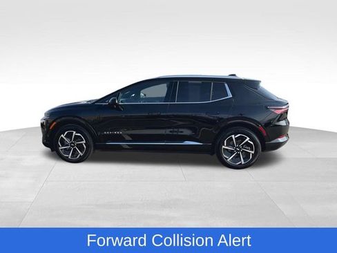 Certified 2025 Chevrolet Equinox EV LT image 6