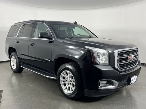 Used 2019 GMC Yukon SLT image 2