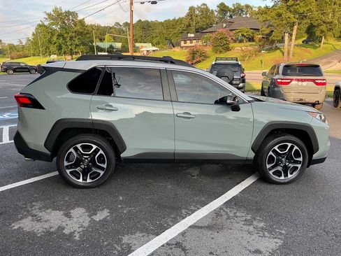 Used 2020 Toyota RAV4 Adventure w/ Convenience Package AWD/4WD image 7