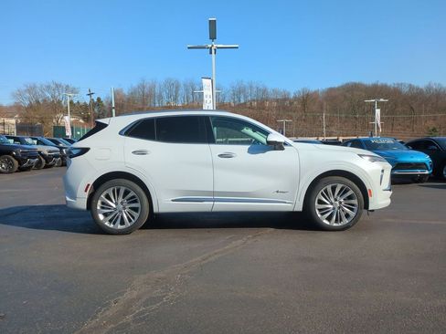 New 2026 Buick Envision Avenir image 4