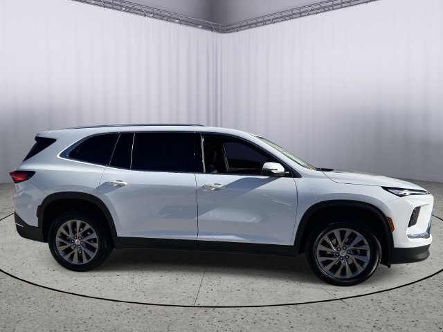 Used 2026 Buick Enclave Preferred FWD image 6
