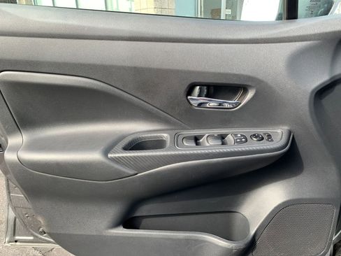 Used 2025 Nissan Versa SV image 18