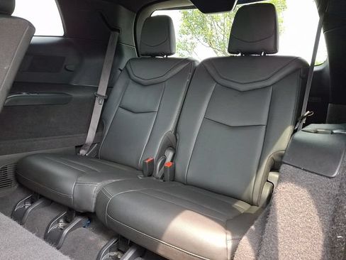 Certified 2024 Cadillac XT6 Luxury AWD/4WD image 10