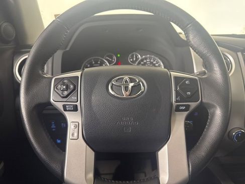 Used 2016 Toyota Tundra Platinum image 19