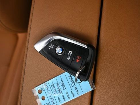 Used 2022 BMW 530i w/ Premium Package image 24