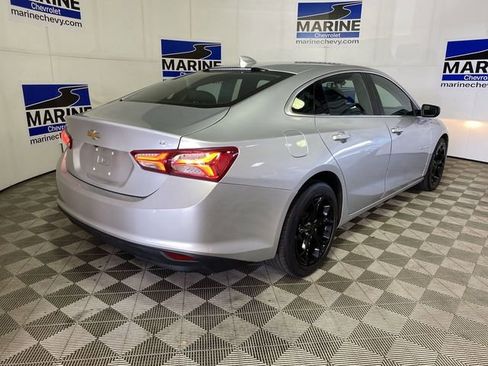 Used 2021 Chevrolet Malibu LT image 16