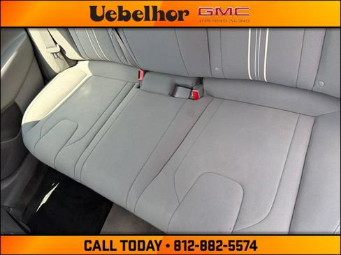 Used 2024 Hyundai Elantra SEL FWD image 17