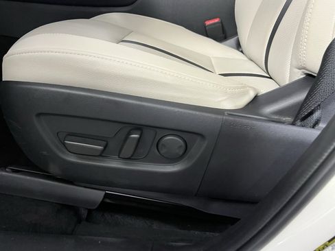 Used 2024 MAZDA CX-90 3.3 Turbo w/ Premium Package image 23