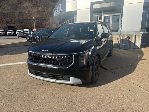 New 2026 Kia Carnival LXS image 3