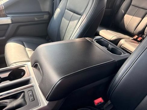 Used 2020 Ford F150 Lariat w/ Equipment Group 502A Luxury AWD/4WD image 32
