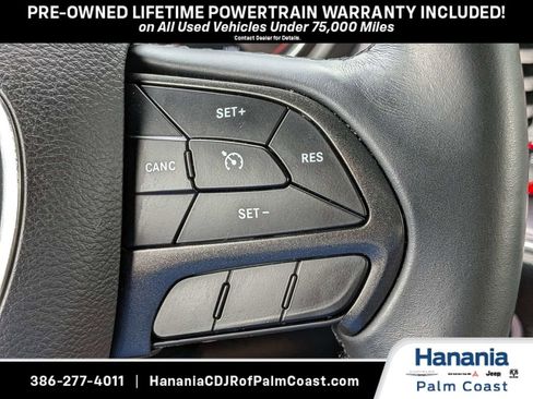 Used 2017 Dodge Challenger R/T RWD image 21