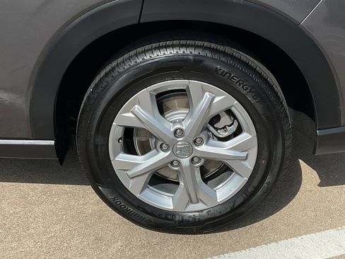 Used 2025 Honda HR-V LX image 8