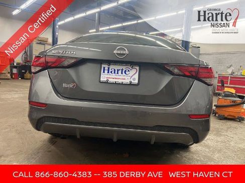 Certified 2025 Nissan Sentra SV image 4