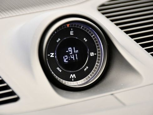 Used 2024 Porsche Cayenne S image 21