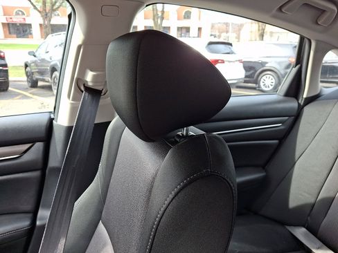 Certified 2020 Honda Accord LX image 17