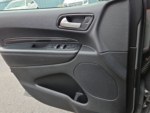 Used 2022 Dodge Durango SXT w/ Blacktop Package image 10