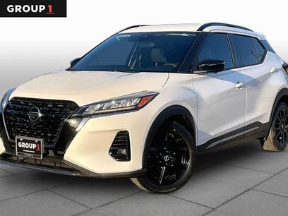 Used 2021 Nissan Kicks SR