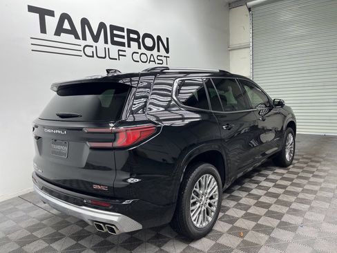 Used 2025 GMC Acadia Denali w/ LPO, Floor Liner Package image 19