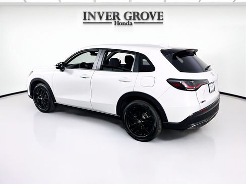 Certified 2026 Honda HR-V Sport image 7