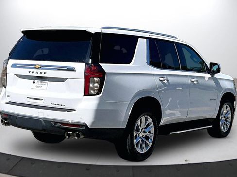 Used 2021 Chevrolet Tahoe Premier w/ Premium Package AWD/4WD image 9