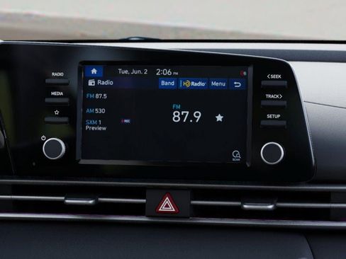 New 2026 Hyundai Elantra SE FWD image 13