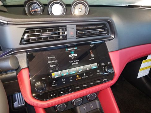 New 2025 Nissan Z Performance w/ Floor Mat Package image 15